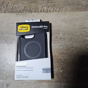 OtterBox Defender Pro Gray Case for iPhone 16 Pro Max